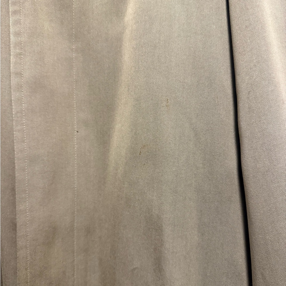 Men's Burberry Tan Trench Coat in Wool - Picture 9 of 9
